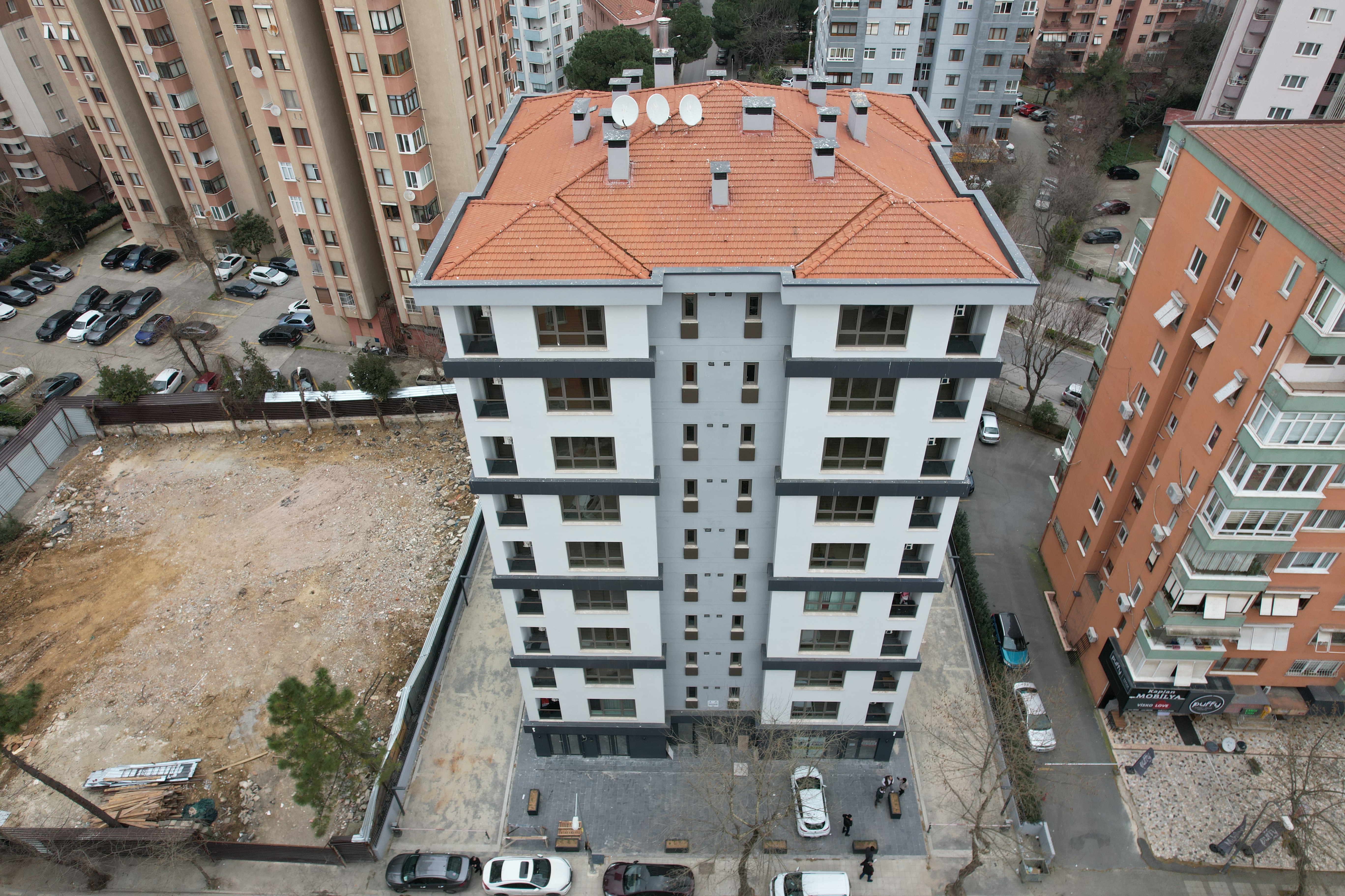 KADIKÖY BAHADIR APARTMANI