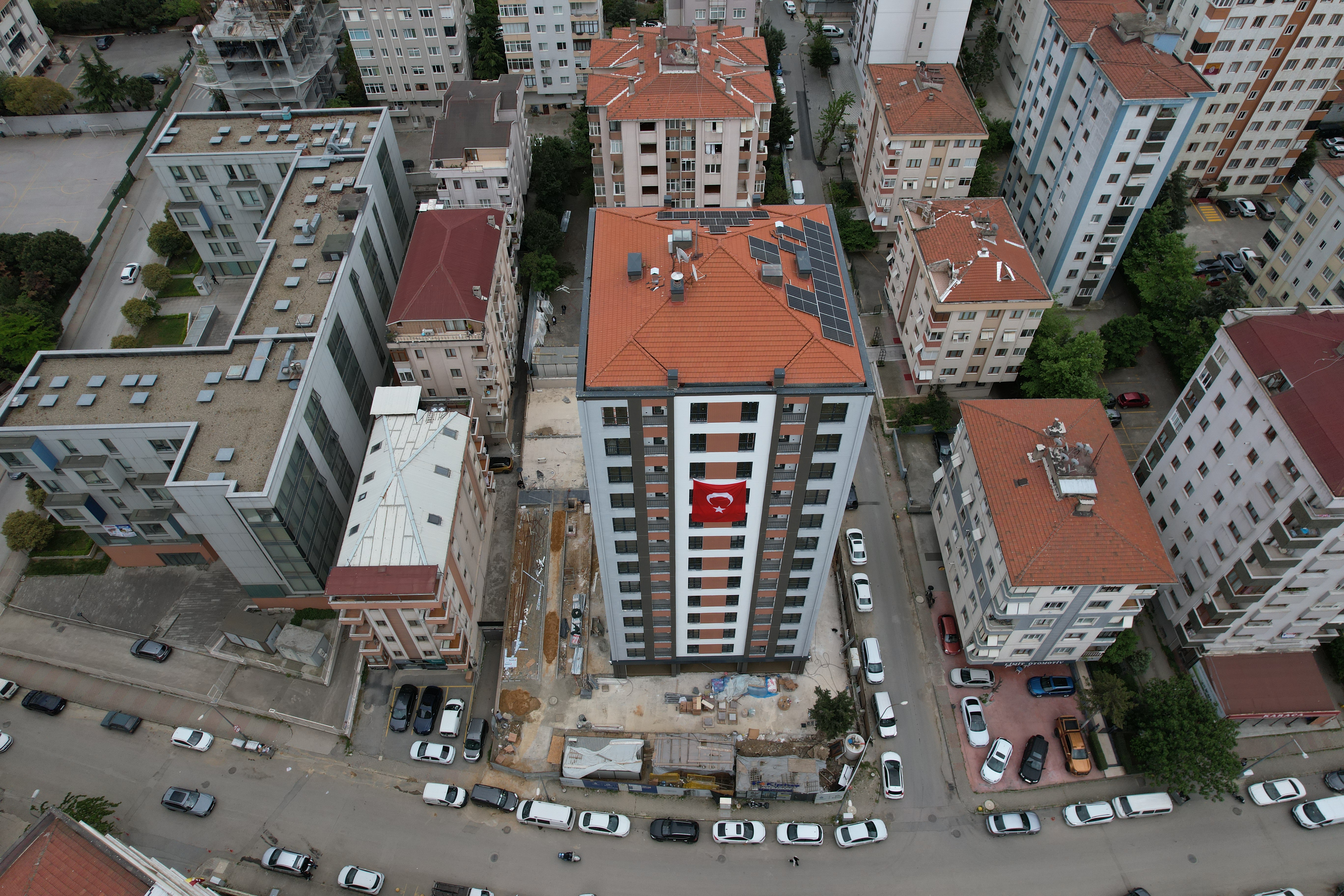 KADIKÖY GÖKAY APARTMANI