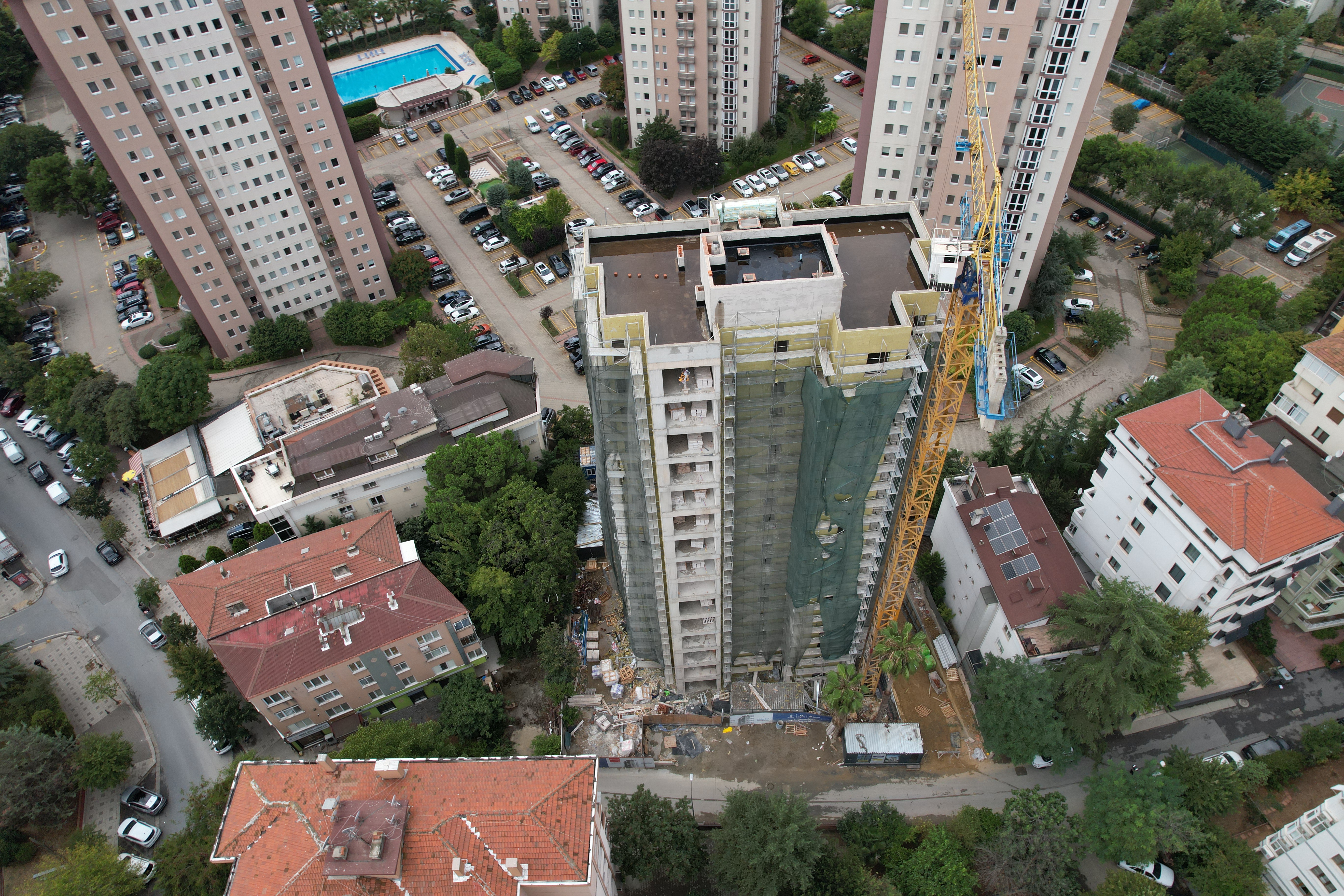 KADIKÖY TEKİN APARTMANI
